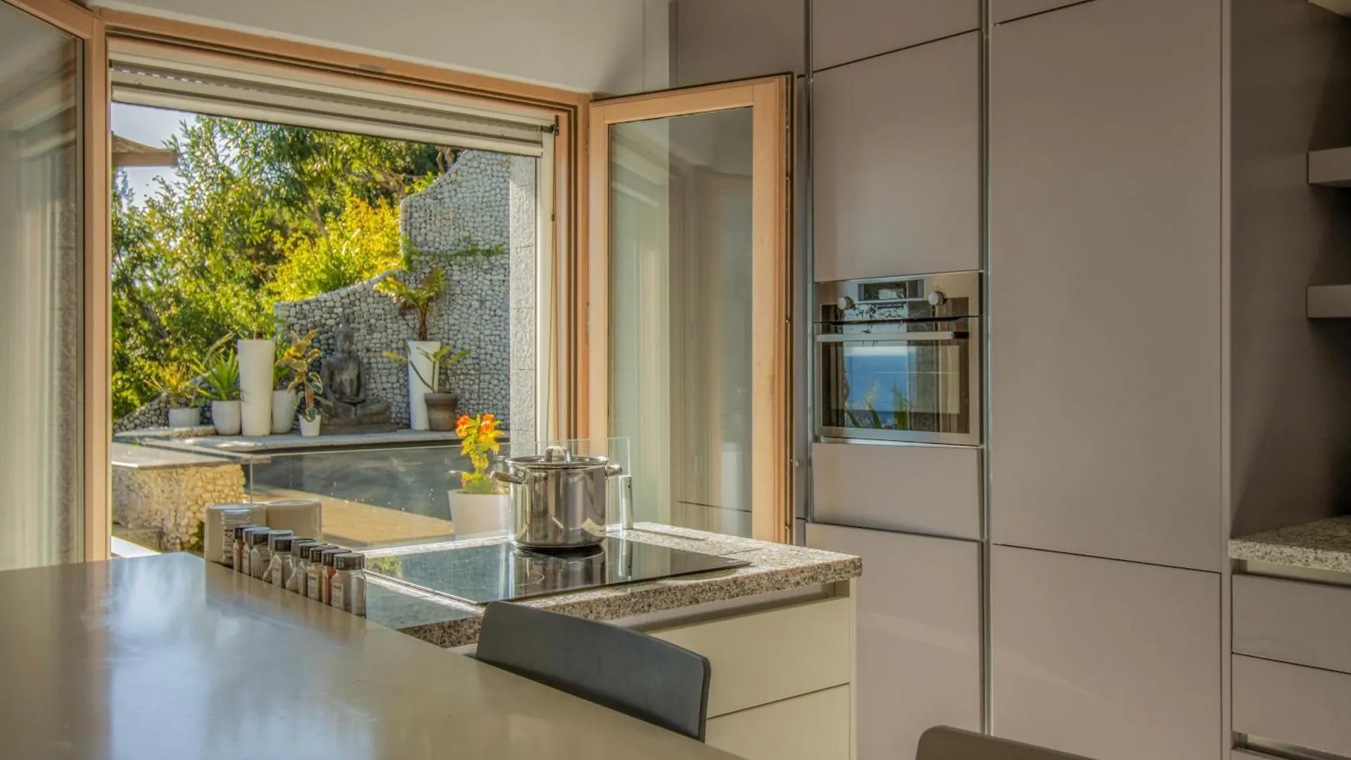 Belocations - Villa And Beach On The Rocks Torre delle Stelle