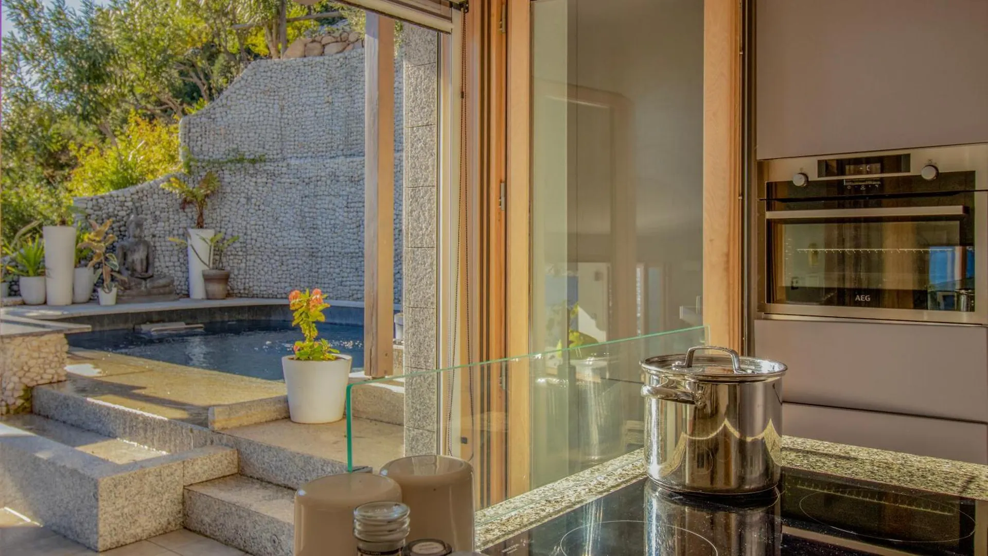 Belocations - Villa And Beach On The Rocks Torre delle Stelle 0*,  Ιταλία